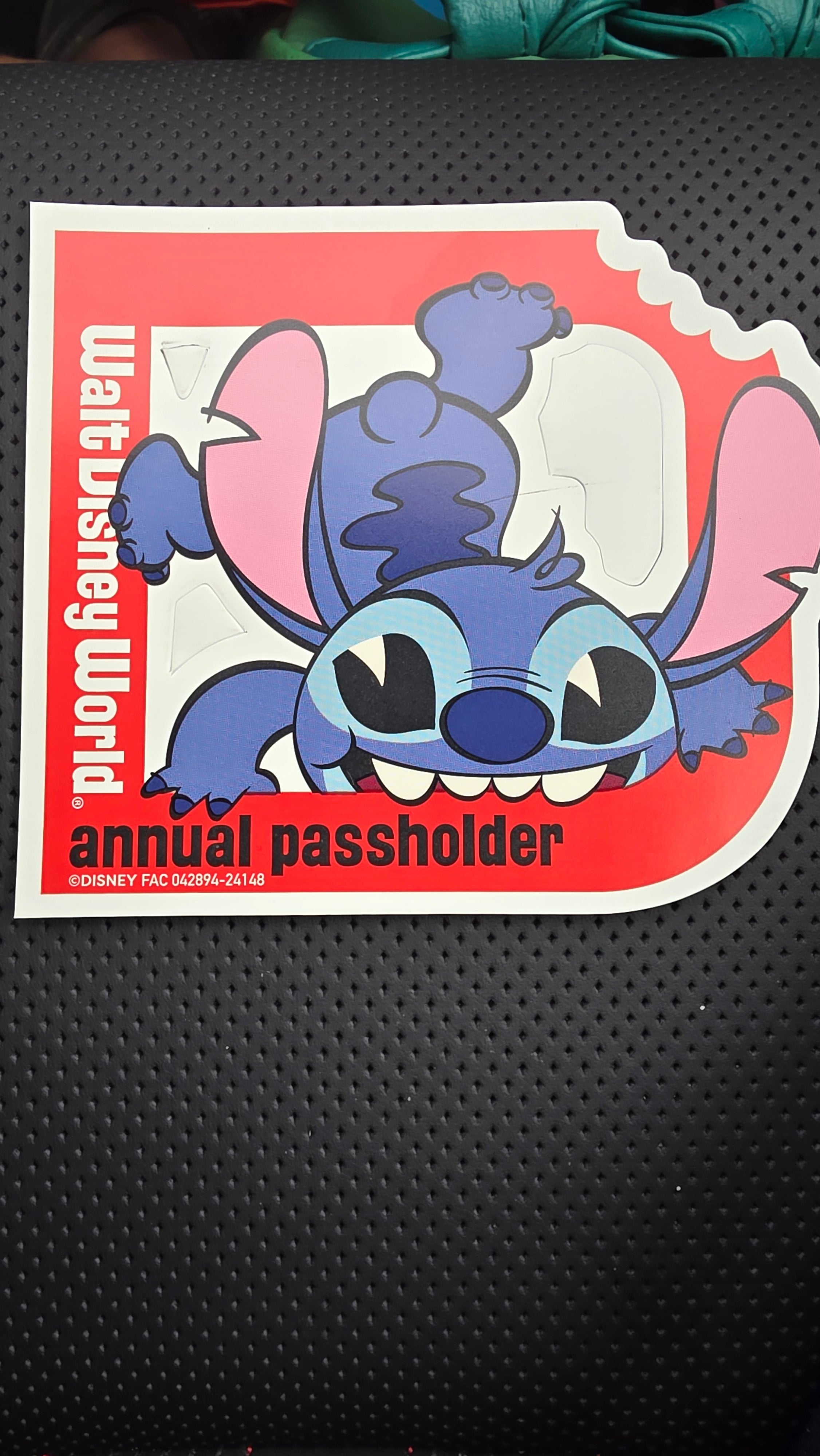 Disney "Stitch" Annual Pass Holder Magnet